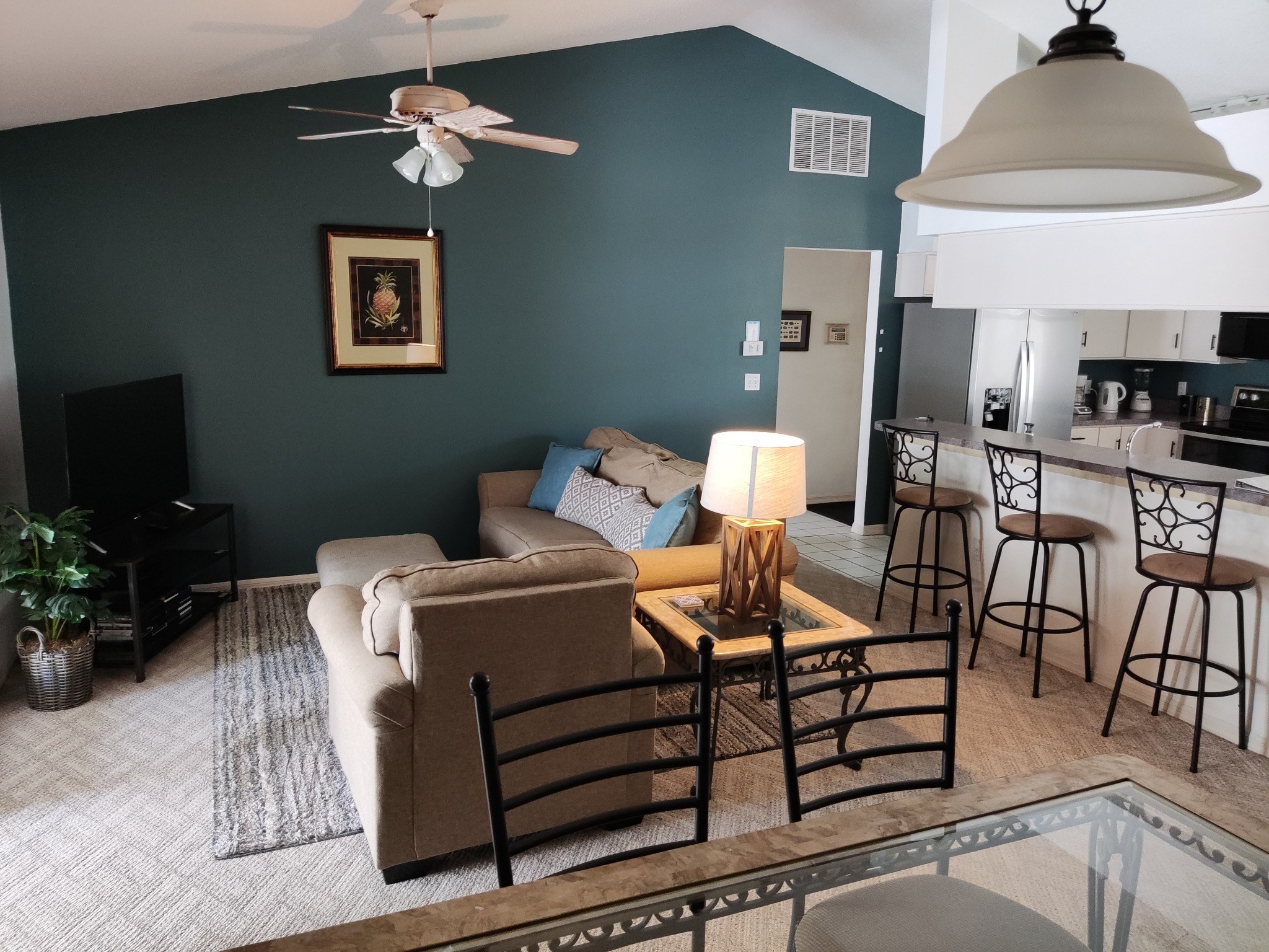 Open-plan lounge at Florida Fun Villa